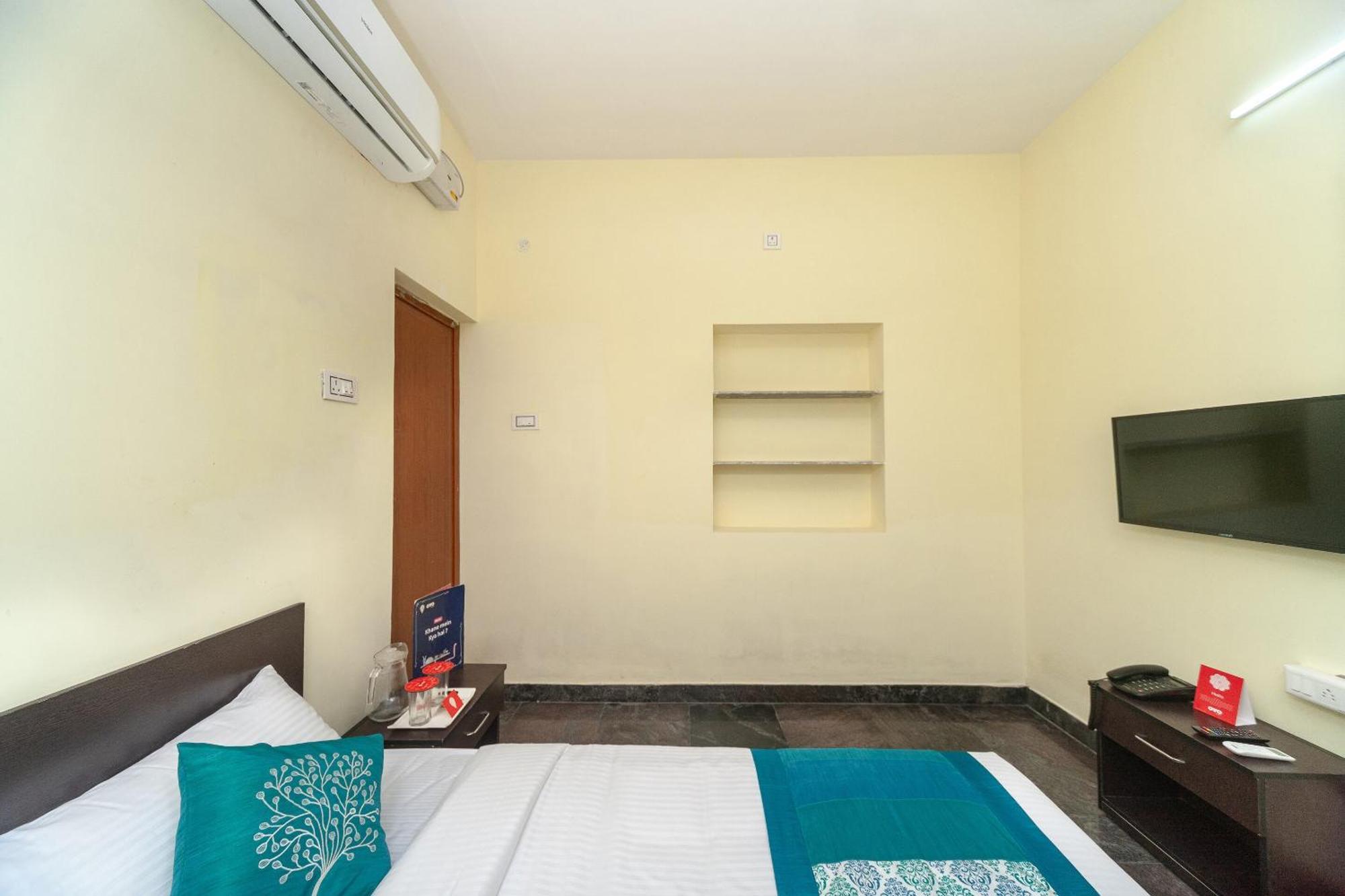 Hotel O Passion Paradise Singānallūr Esterno foto