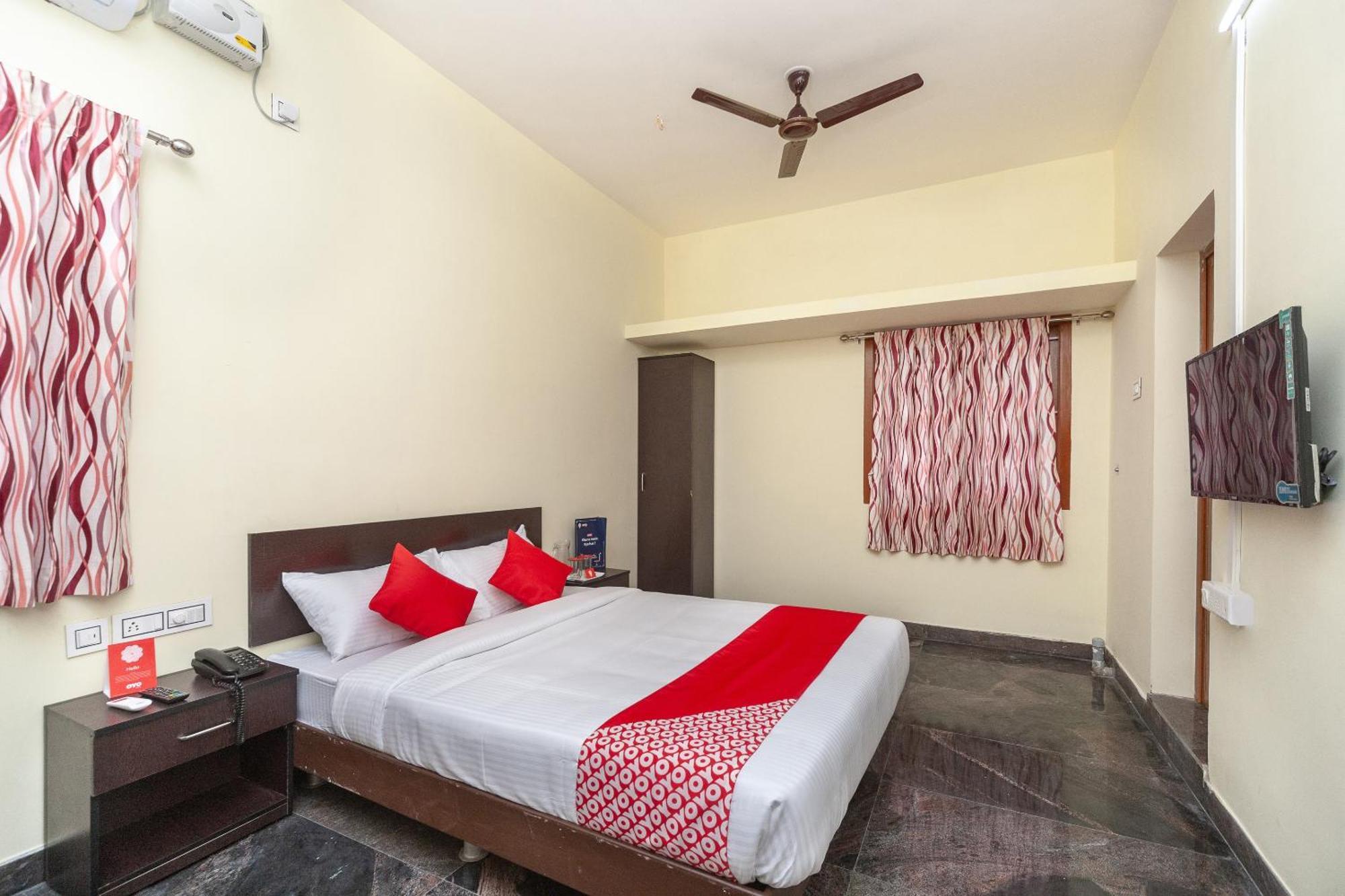 Hotel O Passion Paradise Singānallūr Esterno foto